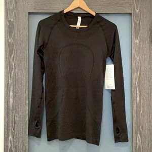 NWT Lululemon Swiftly Tech LS Crew size 6